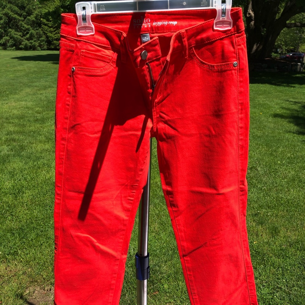 NWT New York And Company Red Capris Joggings 4